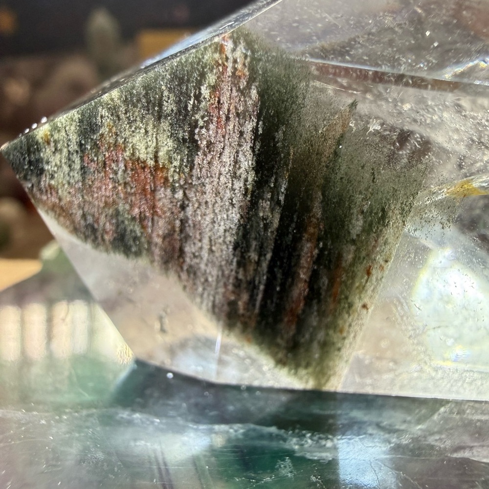 Garden Quartz Free Form - Picture 3 of 7
